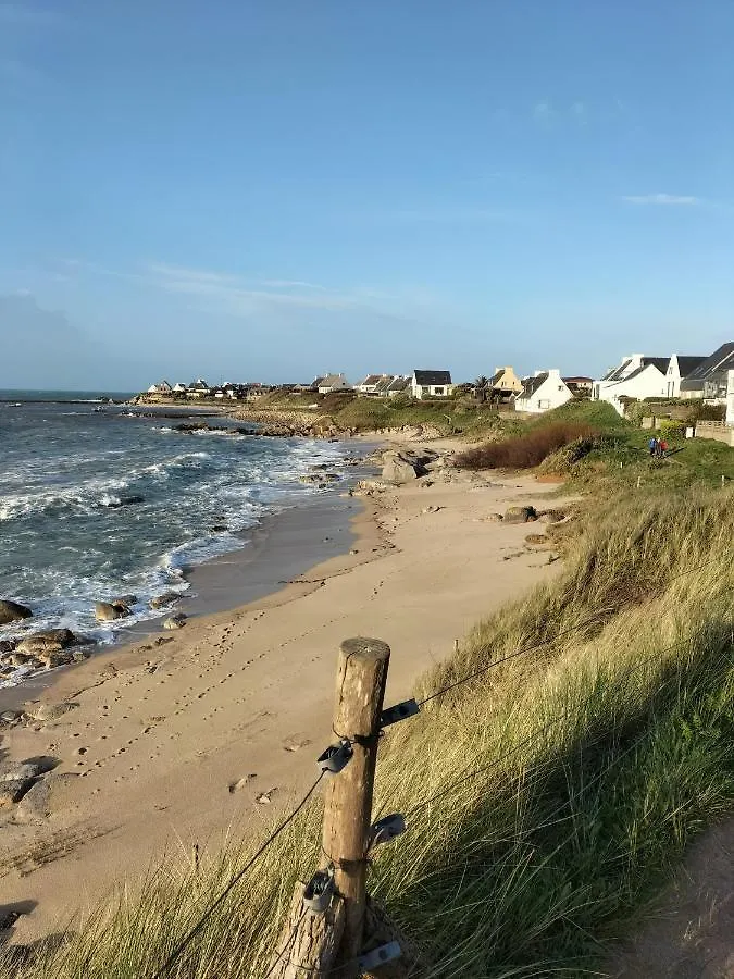 Calme Et Lumiere A 2 Pas De La Mer Plouescat 0*,  Francia